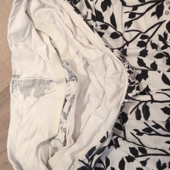 Flowy tube top - Picture 2 of 3